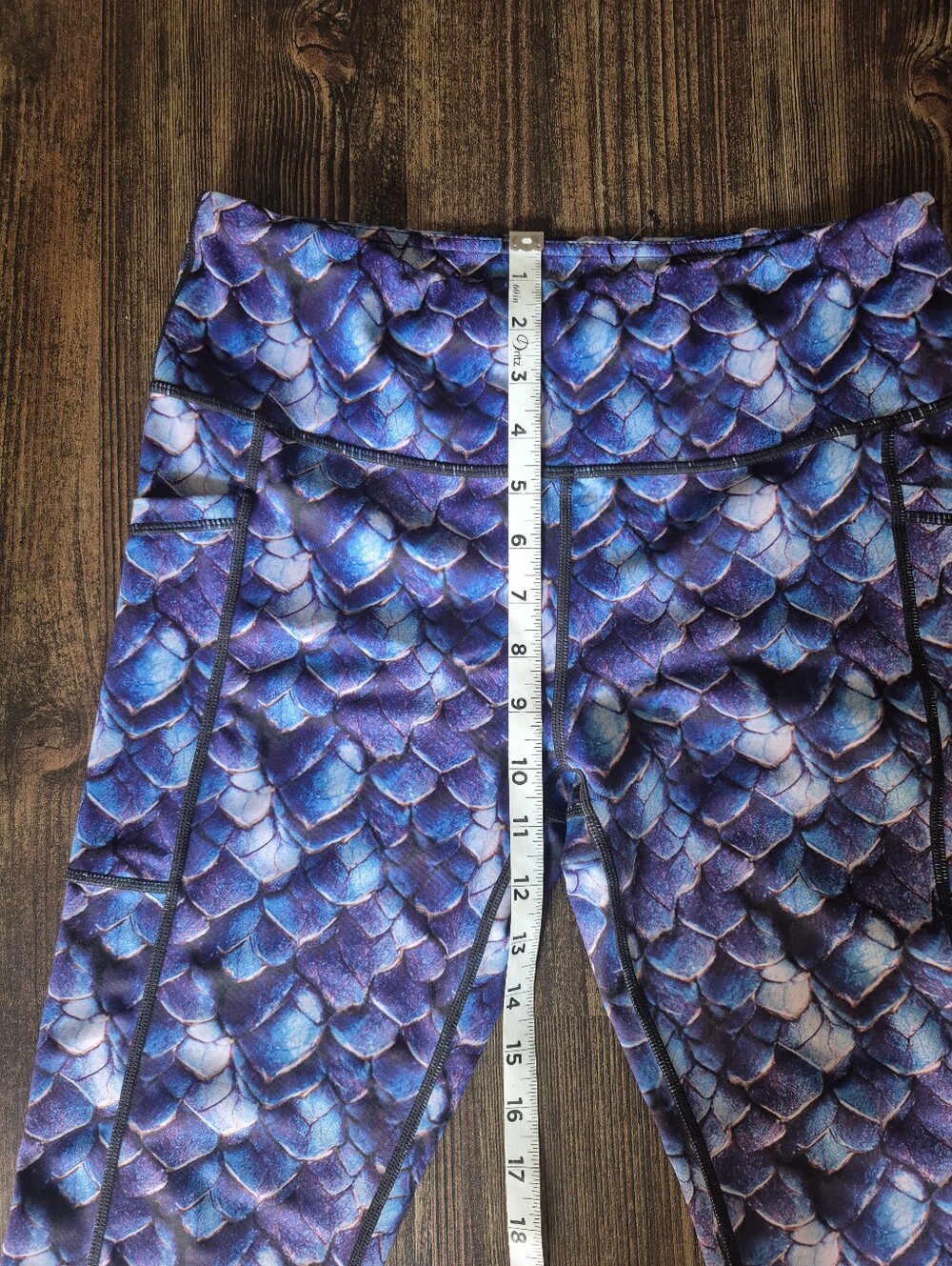 Constantly Varied Gear Mermaid Fish Scales Bra And Leggings Set Medium Large - Picture 5 of 6